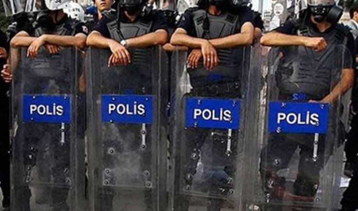Bitlis'te toplantı ve gösteri yürüyüşlerine izin şartı