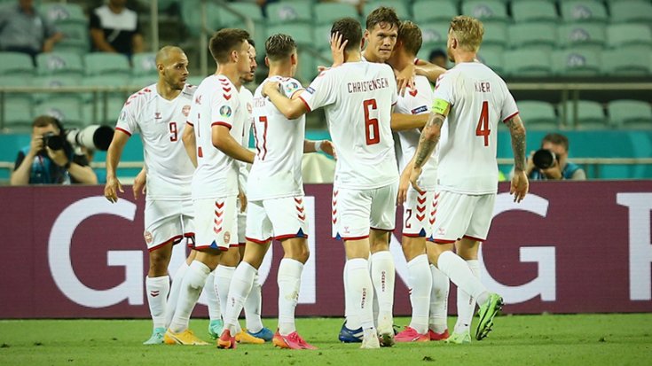 Çekya'yı 2-1 yenen Danimarka, yarı finale çıktı Çekya'yı 2-1 yenen Danimarka, yarı finale çıktı