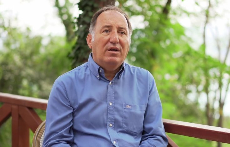 Cem Gürdeniz, Aydınlık ve Ulusal Kanal’da yer alan yazı ve programlarının kaldırılmasını istedi Cem Gürdeniz, Aydınlık ve Ulusal Kanal’da yer alan yazı ve programlarının kaldırılmasını istedi
