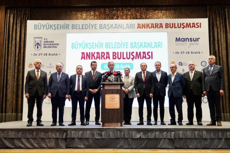 CHP'li başkanlardan ortak açıklama: İstanbul Büyükşehir Belediyemize yapılan haksızlığın tüm belediyelerimize yapıldığını düşünüyoruz