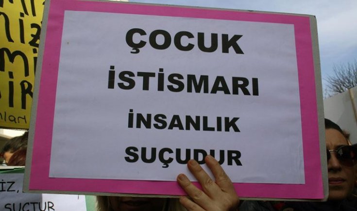 Cinsel istismar suçundan 35 yıl 7 ay hapis cezası alan baba tahliye edildi: 'Mağdur çocuklar dışında başka görgü tanığı yok' Cinsel istismar suçundan 35 yıl 7 ay hapis cezası alan baba tahliye edildi: 'Mağdur çocuklar dışında başka görgü tanığı yok'