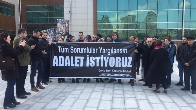 Çorlu tren katliamının bilirkişi raporu tamamlandı: 'Kazanın en önemli nedeni menfezin hizmet ömrünü doldurması ve hidrolik yetersizlik' Çorlu tren katliamının bilirkişi raporu tamamlandı: 'Kazanın en önemli nedeni menfezin hizmet ömrünü doldurması ve hidrolik yetersizlik'