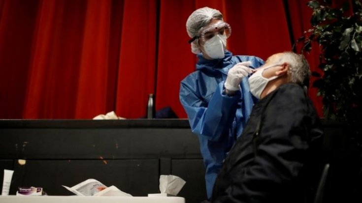 Covid-19: Araştırmalar, hastalığı geçiren kişilerin bağışıklığının beş ay sonra sona erebileceğini gösteriyor Covid-19: Araştırmalar, hastalığı geçiren kişilerin bağışıklığının beş ay sonra sona erebileceğini gösteriyor