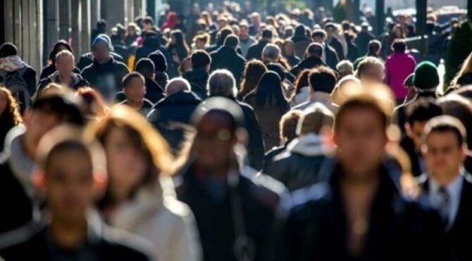 DİSK: Türkiye'de yoksul sayısı yüzde 29'a ulaştı DİSK: Türkiye'de yoksul sayısı yüzde 29'a ulaştı