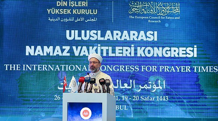 Diyanet, namaz saatlerindeki sorunlar için kongre düzenledi Diyanet, namaz saatlerindeki sorunlar için kongre düzenledi