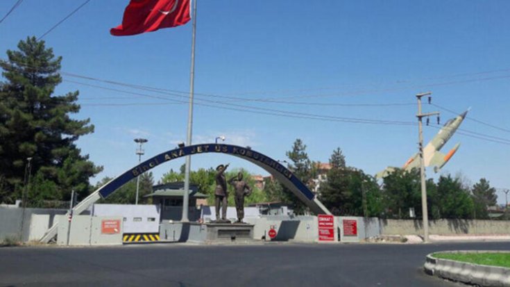 Diyarbakır 8. Ana Jet Üssü Komutanlığına saldırı girişimi