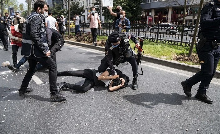 'Emniyetin görüntü alınmasını yasaklayan genelgesi yok hükmündedir, ciddiye alınmamasını tavsiye ediyoruz'