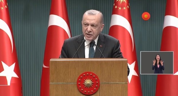 Erdoğan, Kabine Toplantısı Sonrası Millete Seslendi; 'Cumhurbaşkanlığı hükümet sisteminin getirdiği hızlı, etkin, yapıcı yönetimin avantajları afet dönemlerinde çok daha iyi görülmüştür' Erdoğan, Kabine Toplantısı Sonrası Millete Seslendi; 'Cumhurbaşkanlığı hükümet sisteminin getirdiği hızlı, etkin, yapıcı yönetimin avantajları afet dönemlerinde çok daha iyi görülmüştür'