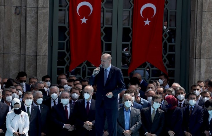 Erdoğan Taksim Camii açılışında konuştu: 'Karşımızda Gezi olaylarını bulduk' Erdoğan Taksim Camii açılışında konuştu: 'Karşımızda Gezi olaylarını bulduk'