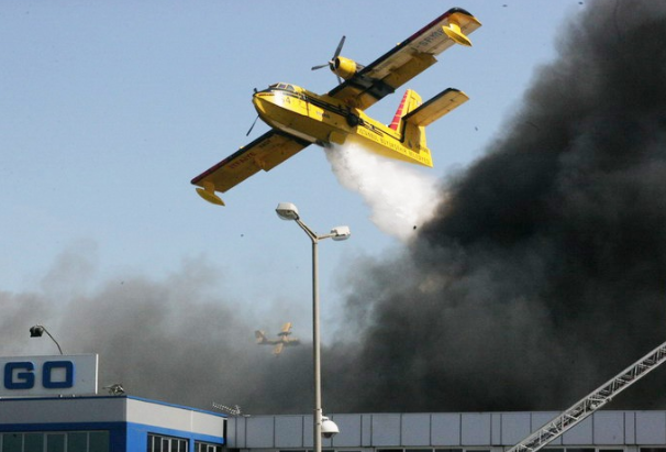 Eski İBB yetkilisi: Belediyenin yangın uçakları vardı, elimizden aldılar