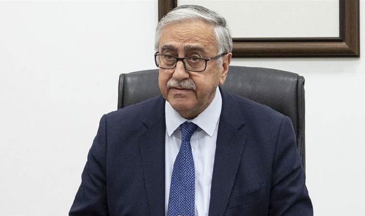 Eski KKTC Cumhurbaşkanı'ndan Erdoğan'a: Devletlerin itibarı binalarının ihtişamıyla ölçülmez Eski KKTC Cumhurbaşkanı'ndan Erdoğan'a: Devletlerin itibarı binalarının ihtişamıyla ölçülmez