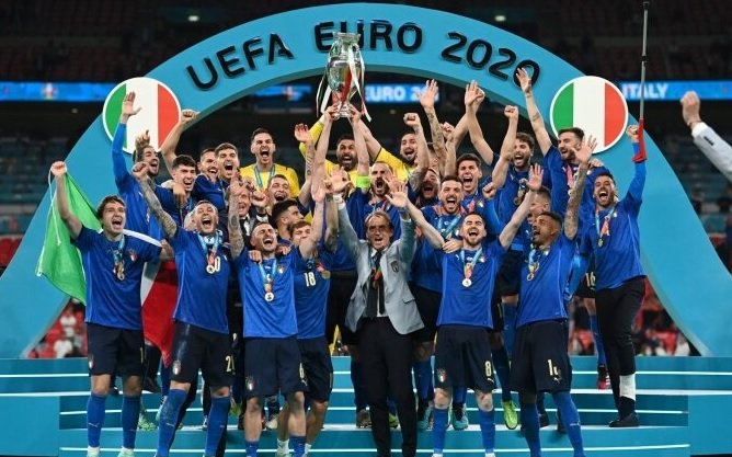 EURO 2020'de şampiyon İtalya EURO 2020'de şampiyon İtalya
