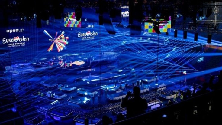 Eurovision Şarkı Yarışması'nda temsilcilerinde koronavirüs saptanan ülkeler 'banttan' yarışacak