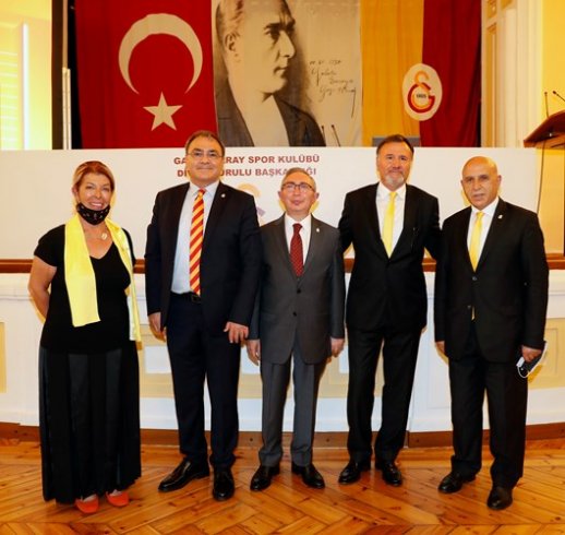 Galatasaray'da 3 yıllığına Divan Kurulu Başkanlığına Aykutalp Derkan seçildi
