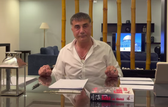 'Gelişmeler Susurluk'tan daha büyük bir skandalın patlayabileceğine işaret ediyor' 'Gelişmeler Susurluk'tan daha büyük bir skandalın patlayabileceğine işaret ediyor'