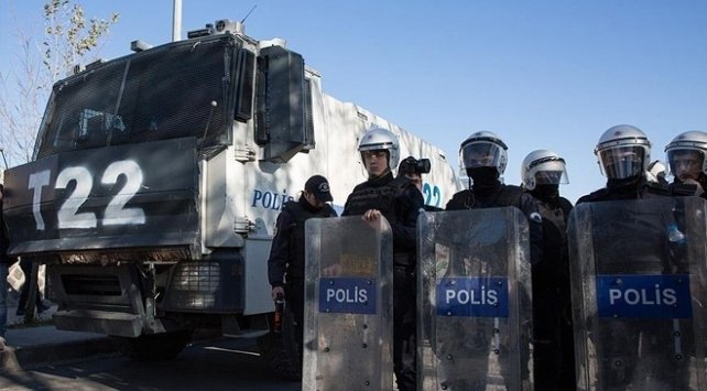 Hakkari’de gösteri ve yürüyüşler 15 gün yasaklandı