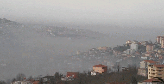 Hava kirliliği en yüksek seviyeye ulaştı: 'Kırmızı çizgiyi çoktan aştık'