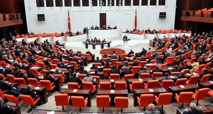 HDP’li 13 vekil hakkında fezleke Meclis'te