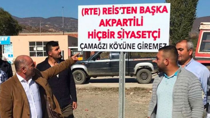 Hizmet alamayan köylüler ‘AKP’li giremez’ tabelası astı
