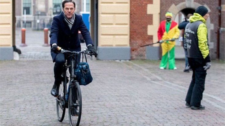 Hollanda Başbakanı Rutte'ye saldırı planlamakla suçlanan Türkiye kökenli genç: İçime ne girdi bilmiyorum, pişmanım Hollanda Başbakanı Rutte'ye saldırı planlamakla suçlanan Türkiye kökenli genç: İçime ne girdi bilmiyorum, pişmanım