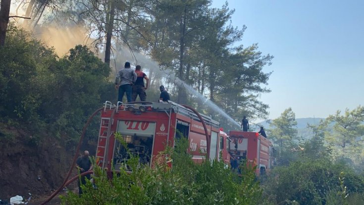 İBB'nin ekipleri 3 gündür yangınlara müdahale ediyor