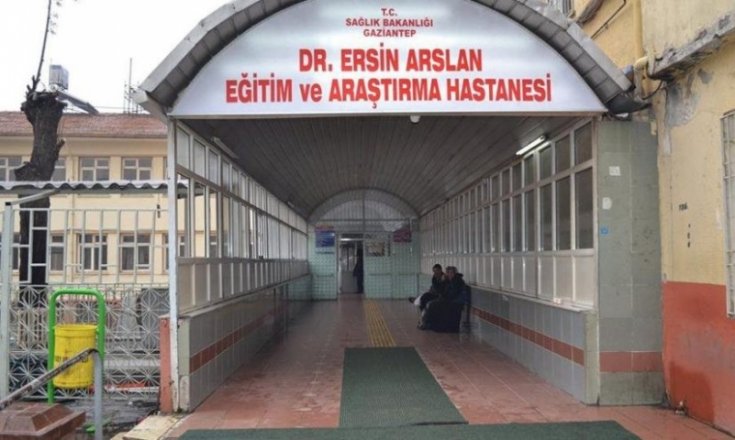 İl Sağlık Müdürü, AKP il başkanını tebrik etti, devlet hastanesi tebrik mesajını paylaştı!
