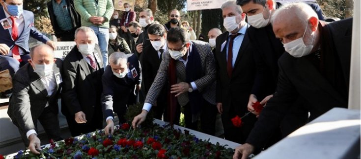 İmamoğlu: Adnan Kahveci hepimiz için çok kıymetli bir örnek oldu İmamoğlu: Adnan Kahveci hepimiz için çok kıymetli bir örnek oldu
