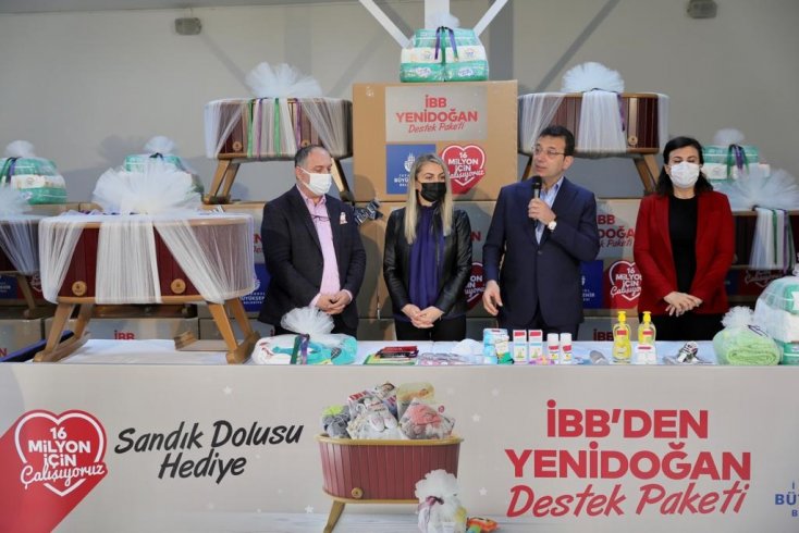 İmamoğlu, 'Yenidoğan Destek Paketi' kolilerinin dağıtımını başlattı: '1 yıl boyunca ailelerin yanında olacağız'