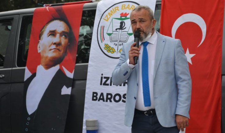 İzmir Barosu Başkanı Özkan Yücel ve 10 yönetim kurulu üyesine 'Ali Erbaş' soruşturması İzmir Barosu Başkanı Özkan Yücel ve 10 yönetim kurulu üyesine 'Ali Erbaş' soruşturması