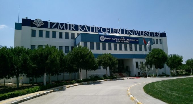 İzmir Katip Çelebi Üniversitesi’nde rektör, dekan, öğretim görevlileri dahil 27 kişi akraba çıktı