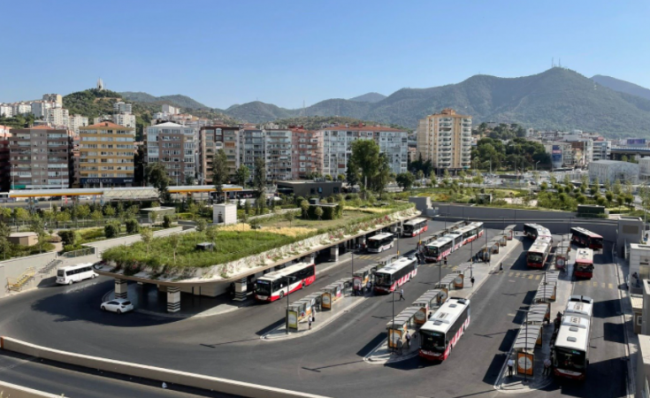 İzmir'de 'yeşil çatı uygulaması' zorunluluğu getirildi İzmir'de 'yeşil çatı uygulaması' zorunluluğu getirildi