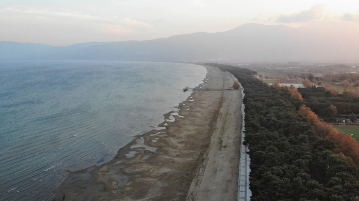 İznik gölüne 550 metrede yapılacak fabrika ek tesisine ‘ÇED kapsamı dışındadır’ kararı İznik gölüne 550 metrede yapılacak fabrika ek tesisine ‘ÇED kapsamı dışındadır’ kararı