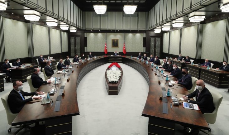 Kabine 27 Eylül'de toplanıyor: Yeni koronavirüs önlemleri gündeme gelebilir Kabine 27 Eylül'de toplanıyor: Yeni koronavirüs önlemleri gündeme gelebilir