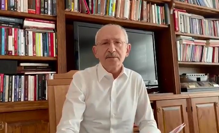 Kılıçdaroğlu'ndan kendisine 'terbiyesiz herif' diyen Erdoğan'a yanıt: 'İnsan için ahlak, elbiseden daha önemlidir' Kılıçdaroğlu'ndan kendisine 'terbiyesiz herif' diyen Erdoğan'a yanıt: 'İnsan için ahlak, elbiseden daha önemlidir'