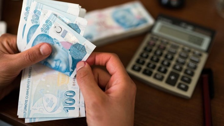 Kişi başına milli gelir ilk kez 7 yıl üst üste azaldı Kişi başına milli gelir ilk kez 7 yıl üst üste azaldı