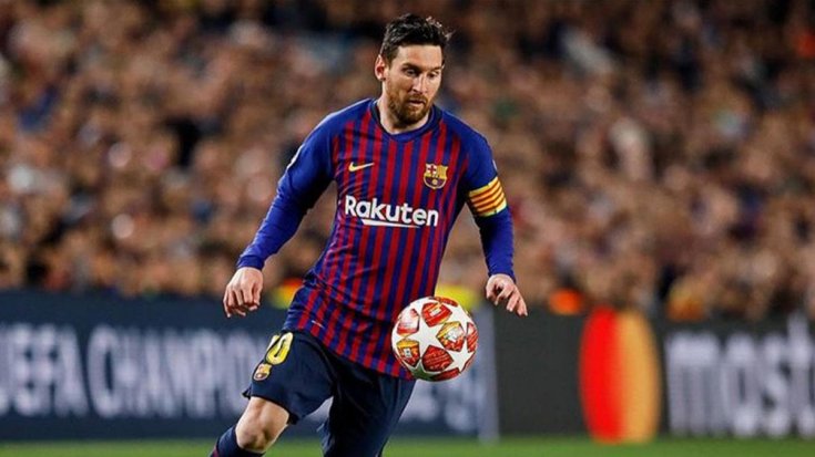 Lionel Messi, Barcelona'da kalmaya karar verdi