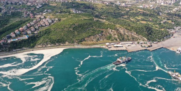 Marmara'da müsilaj tehlikesi sürüyor Marmara'da müsilaj tehlikesi sürüyor