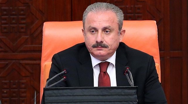 Meclis Başkanı Şentop'tan 'İstanbul'un fethi' mesajı Meclis Başkanı Şentop'tan 'İstanbul'un fethi' mesajı