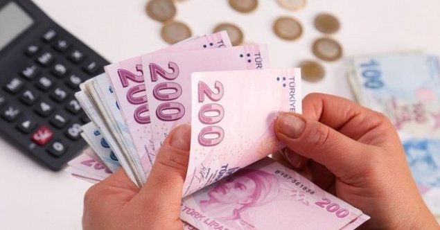 Memurun maaşı 9 yılda 465 dolar eridi