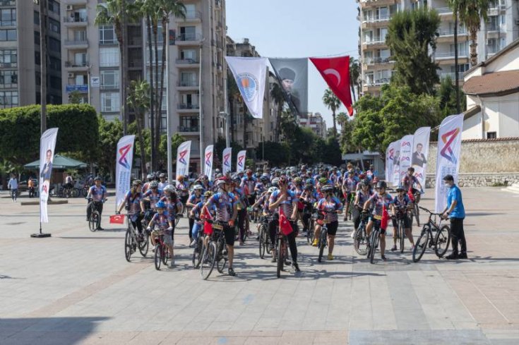 Mersin Büyükşehir Belediyesi'nden Caretta Bisiklet Festivali