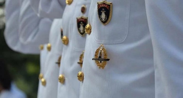 Montrö bildirisi nedeniyle gözaltında olan 14 emekli amiral adli kontrol şartıyla serbest bırakıldı