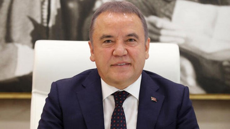 Muhittin Böcek: Belediyeden sosyal yardım alan ailelerdeki gençlerimizin YKS başvuru ücretlerini ödeyeceğiz Muhittin Böcek: Belediyeden sosyal yardım alan ailelerdeki gençlerimizin YKS başvuru ücretlerini ödeyeceğiz