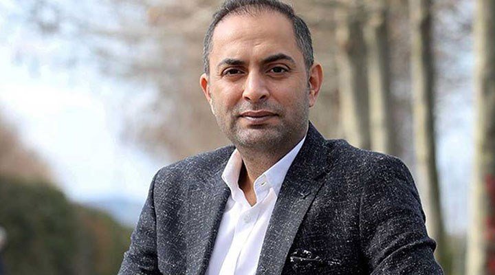 Murat Ağırel'in 'Sarmal' kitabı Uğur Mumcu Araştırmacı Gazetecilik Ödülü’ne layık görüldü Murat Ağırel'in 'Sarmal' kitabı Uğur Mumcu Araştırmacı Gazetecilik Ödülü’ne layık görüldü