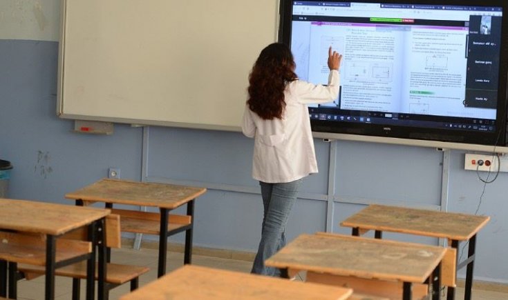 Öğrencisi derse girmeyen öğretmenin ücreti kesilecek Öğrencisi derse girmeyen öğretmenin ücreti kesilecek
