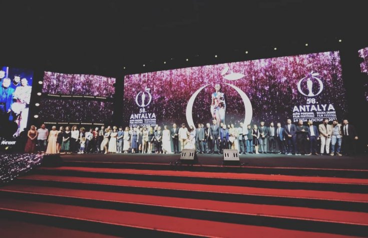 Oyuncular Sendikası'ndan 58. Antalya Film Festivali’nde ödül alan oyunculara tebrik mesajı Oyuncular Sendikası'ndan 58. Antalya Film Festivali’nde ödül alan oyunculara tebrik mesajı