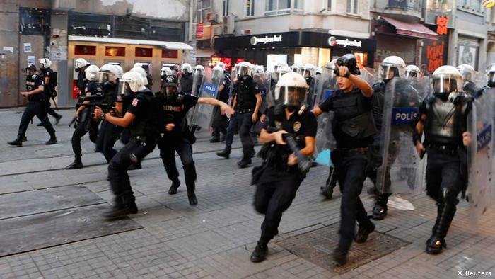 Polislerin görüntülerinin alınması artık yasak