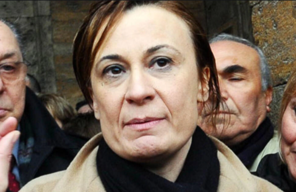 Rengin Gürdeniz'den 'Mavi vatanı bu çürüklerle nasıl savunacağız?' diyen Bahçeli'ye tepki: 'Kullandığınız terimi bile o çürük dediğiniz insanlardan biri yarattı' Rengin Gürdeniz'den 'Mavi vatanı bu çürüklerle nasıl savunacağız?' diyen Bahçeli'ye tepki: 'Kullandığınız terimi bile o çürük dediğiniz insanlardan biri yarattı'