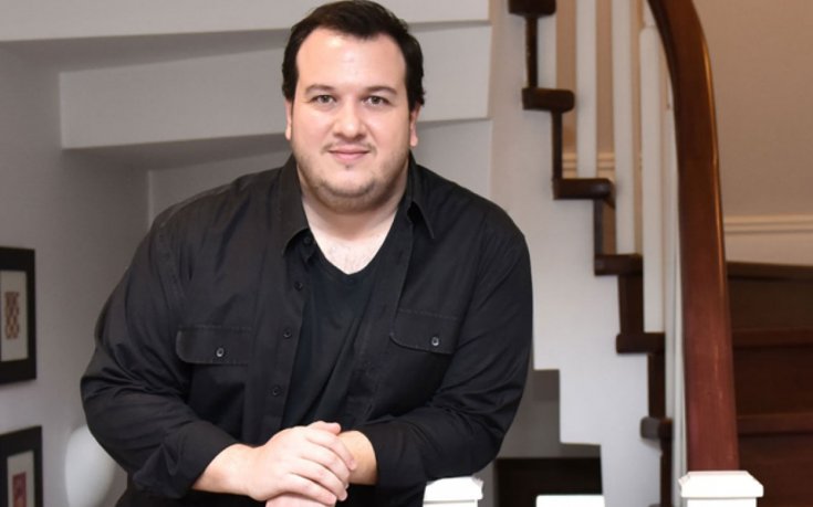 Şahan Gökbakar, öğretmeni tarafından şiddete uğrayan öğrenciye burs verecek Şahan Gökbakar, öğretmeni tarafından şiddete uğrayan öğrenciye burs verecek