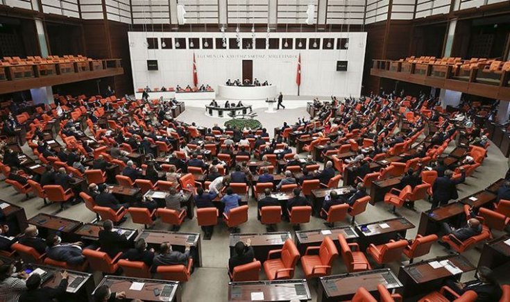 Seçim ve Siyasi Partiler Yasası'nda planlanan değişiklikler 2022'ye kalabilir Seçim ve Siyasi Partiler Yasası'nda planlanan değişiklikler 2022'ye kalabilir