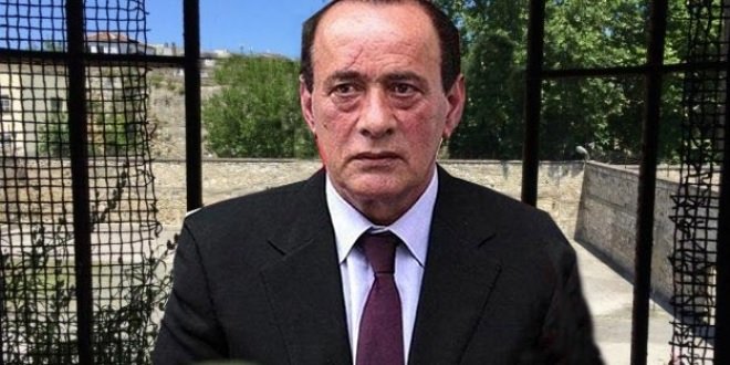 Sedat Peker'in açıklamalarına Alattin Çakıcı da dahil oldu; Süleyman Soylu'yu Türkiye tanıyor Sedat Peker'in açıklamalarına Alattin Çakıcı da dahil oldu; Süleyman Soylu'yu Türkiye tanıyor